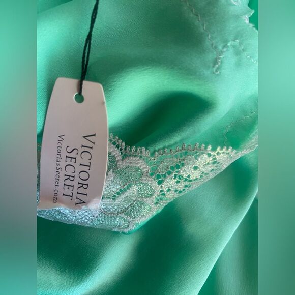 Victoria’s Secret Chemise Gown Green Satin Lace Lingerie Slip Sz Large NWT - Picture 7 of 11